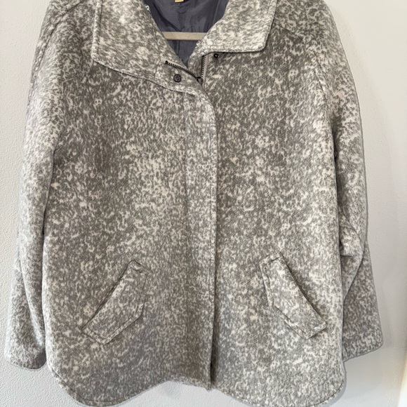 Democracy Lined Zip Up gray animal print jacket. - Picture 5 of 8